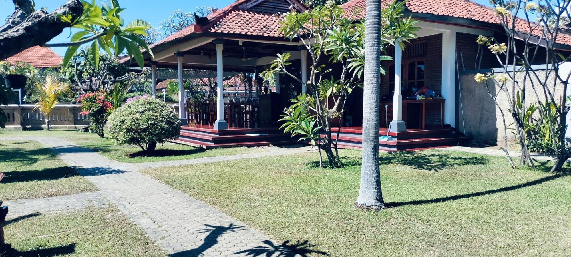 Bayumantra Guest house